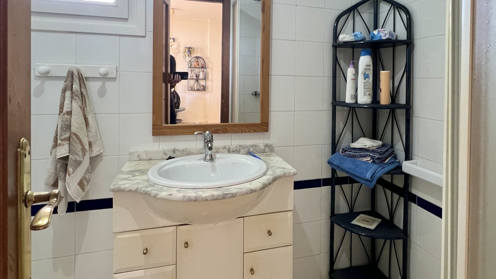 Estupenda vivienda adosada con 3 dormitorios y 2 baños