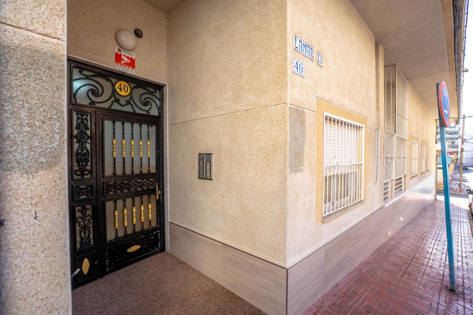 Apartamento situado en la cuarta y última planta de un edificio bien cuidado