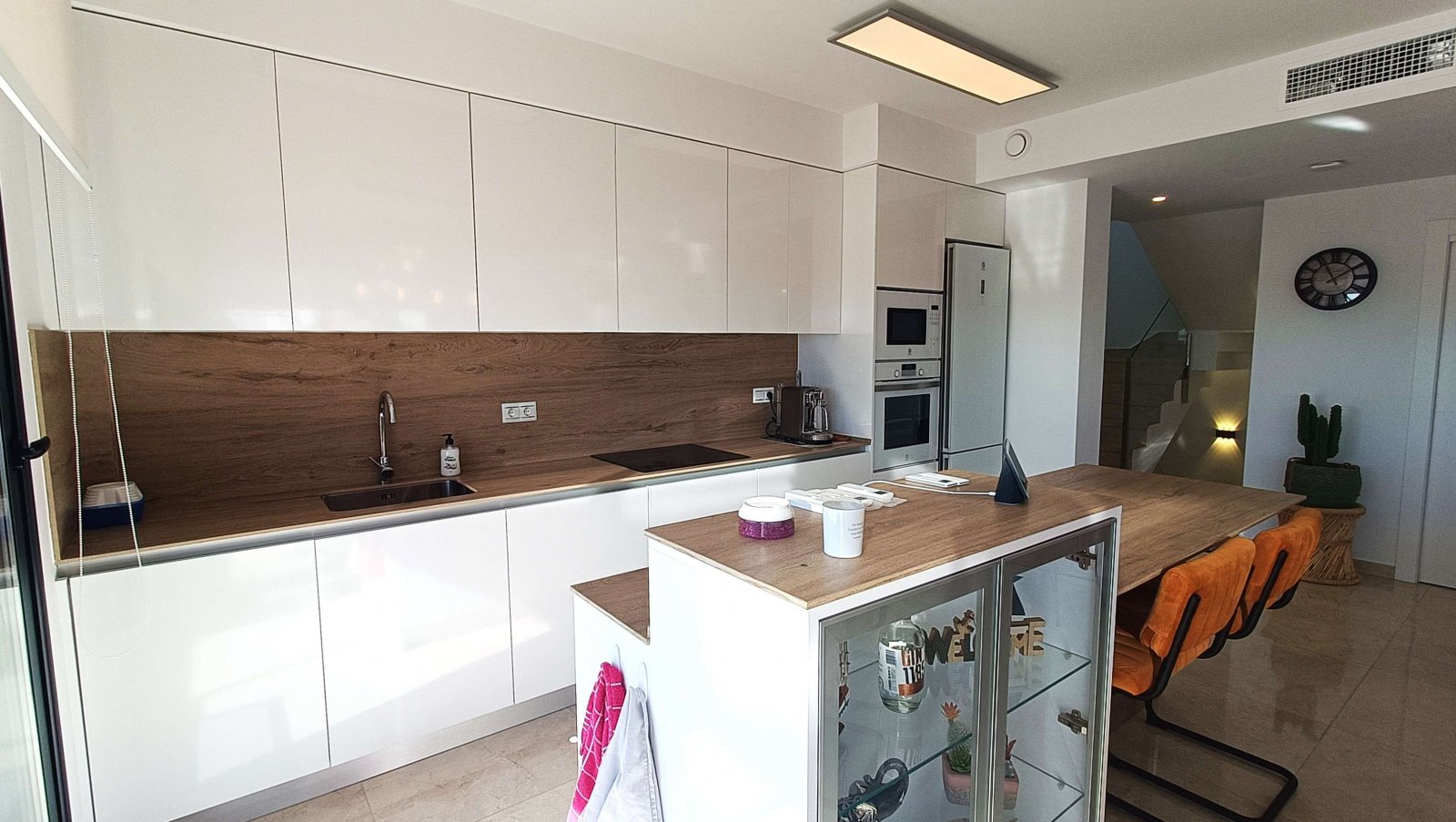 Impresionante villa de 3 dormitorios, 3 baños, azotea, piscina privada y fantásticas vistas en La Finca Golf and Spa Resort