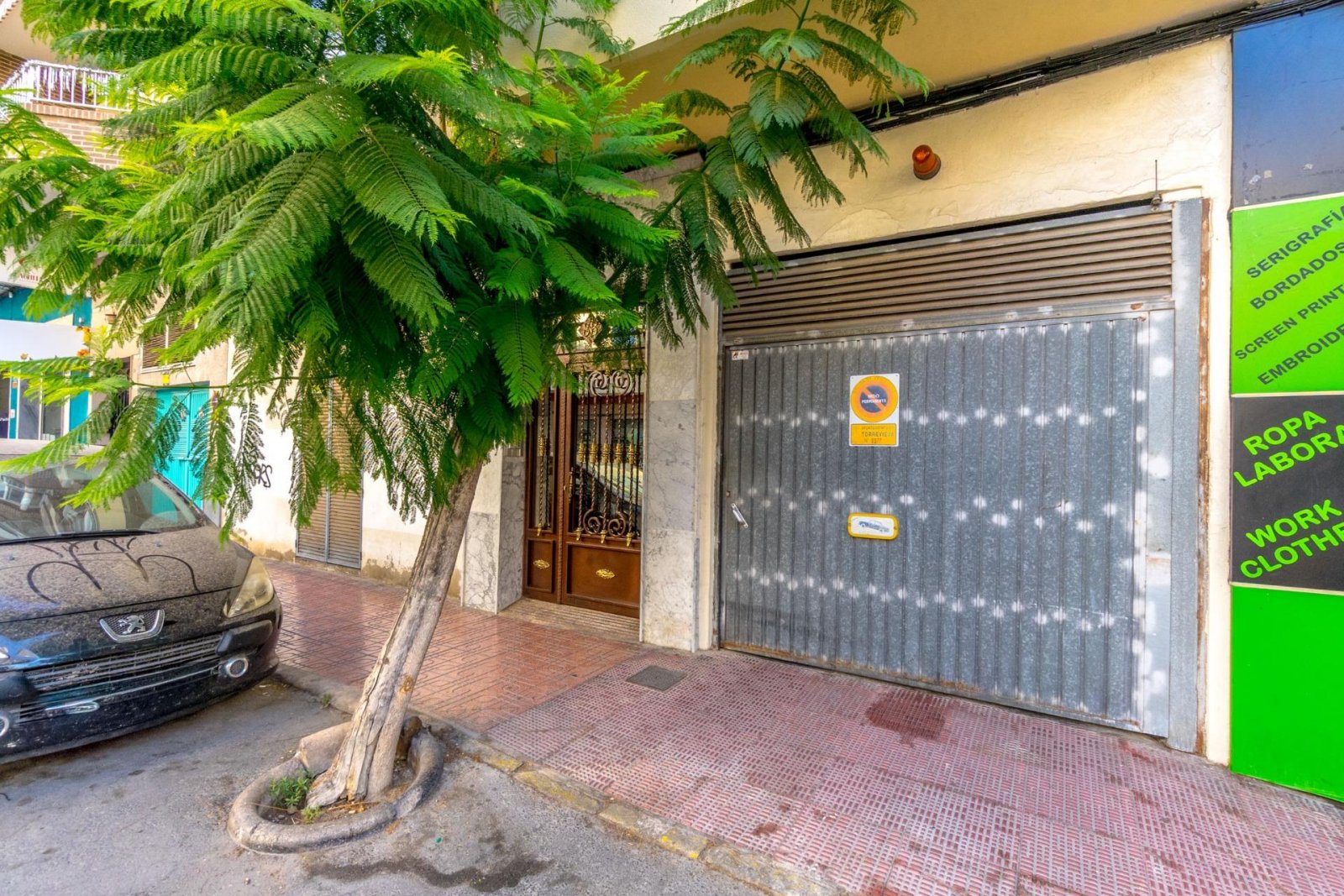 Piso de 3 dormitorios con garaje y trastero a 400 metros de la playa