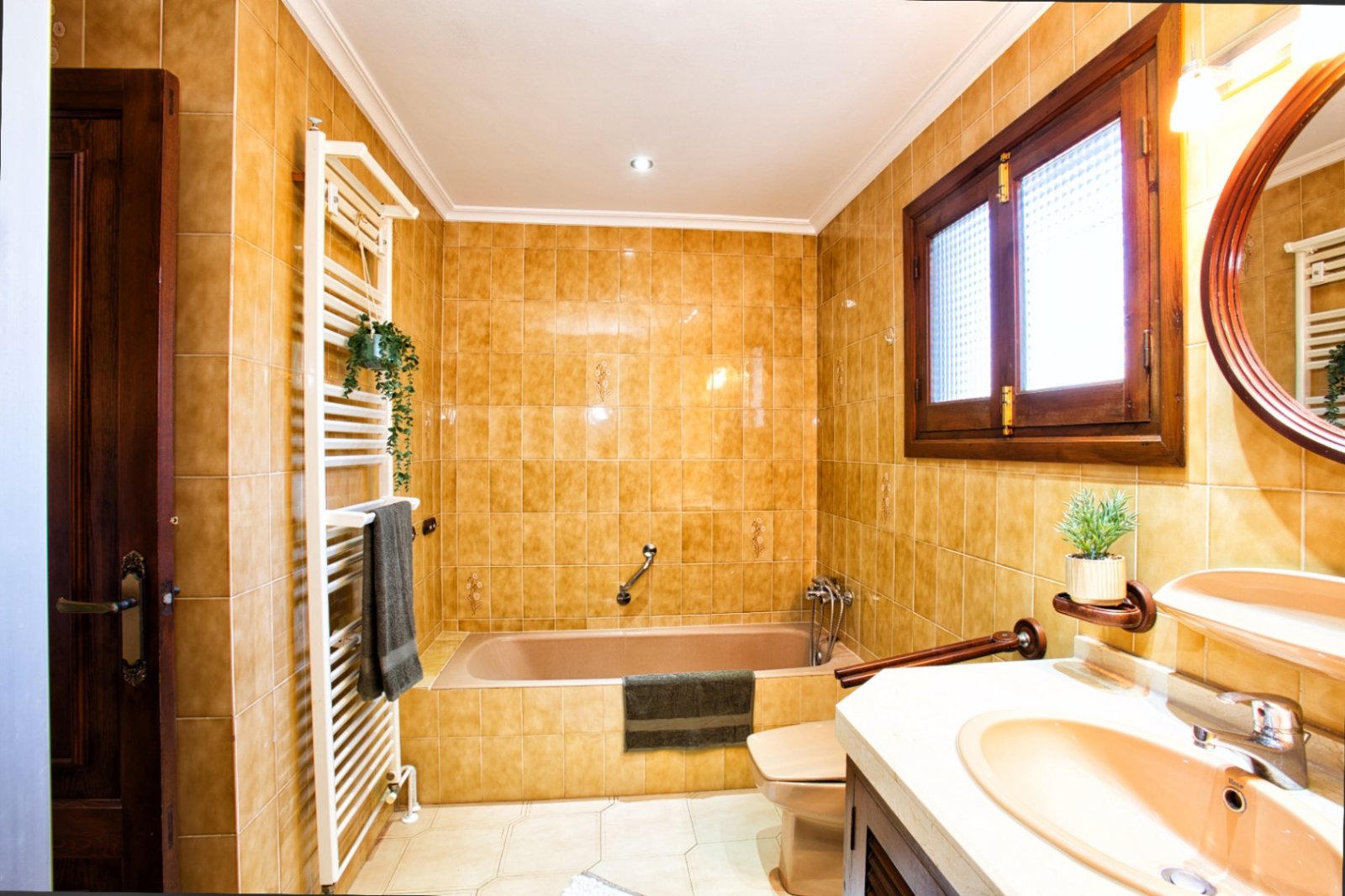 Villa independiente con vistas al mar, piscina y 3 dormitorios en San Jaime