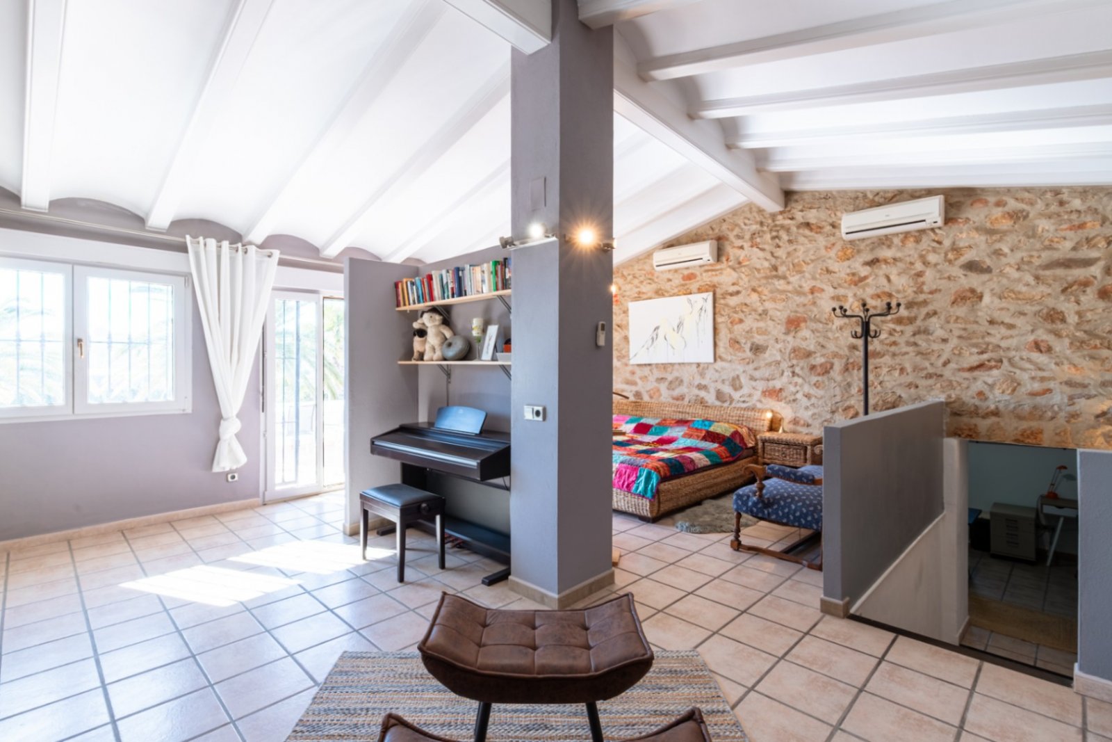 Encantadora finca de 3 dormitorios con piscina privada y maravillosas vistas