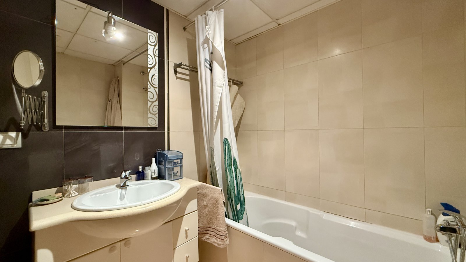 Apartamento de 3 dormitorios con parking y trastero