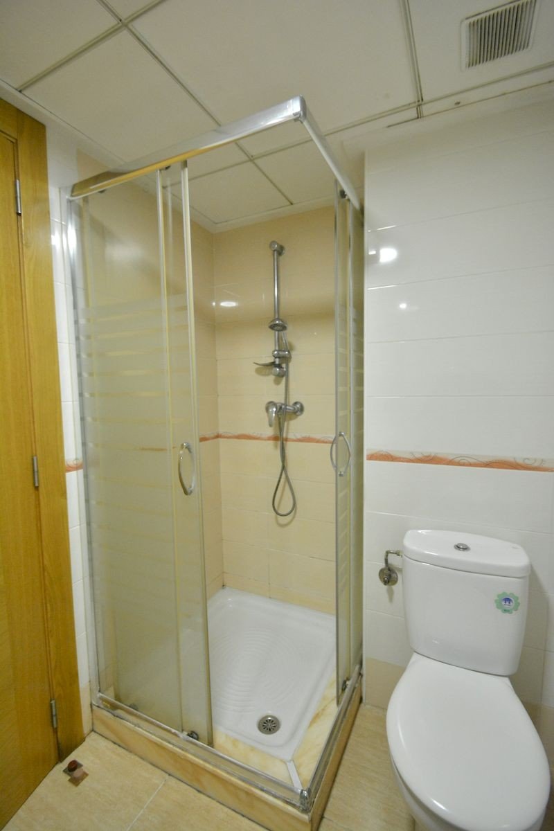 Apartamento de 2 dormitorios y 1 baño en el centro de Guardamar
