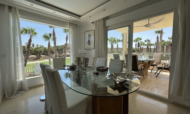 Villa de lujo Independiente con magníficas vistas al Campo de Golf Las Ramblas