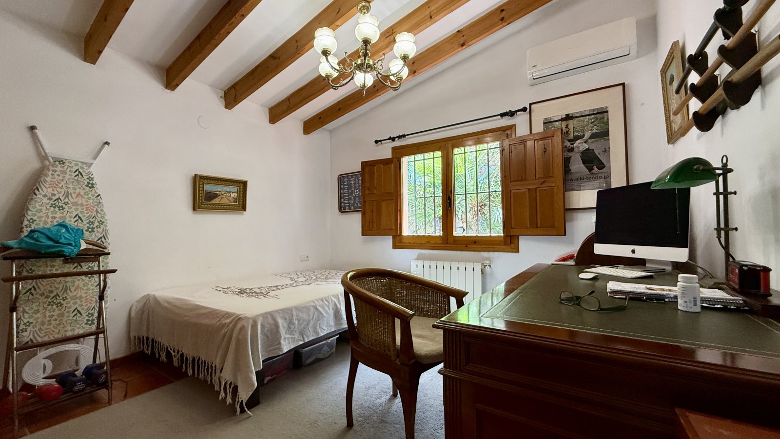 Exclusiva finca mediterránea en Monte Pego con casa de invitados, dos piscinas privadas y un extraordinario potencial