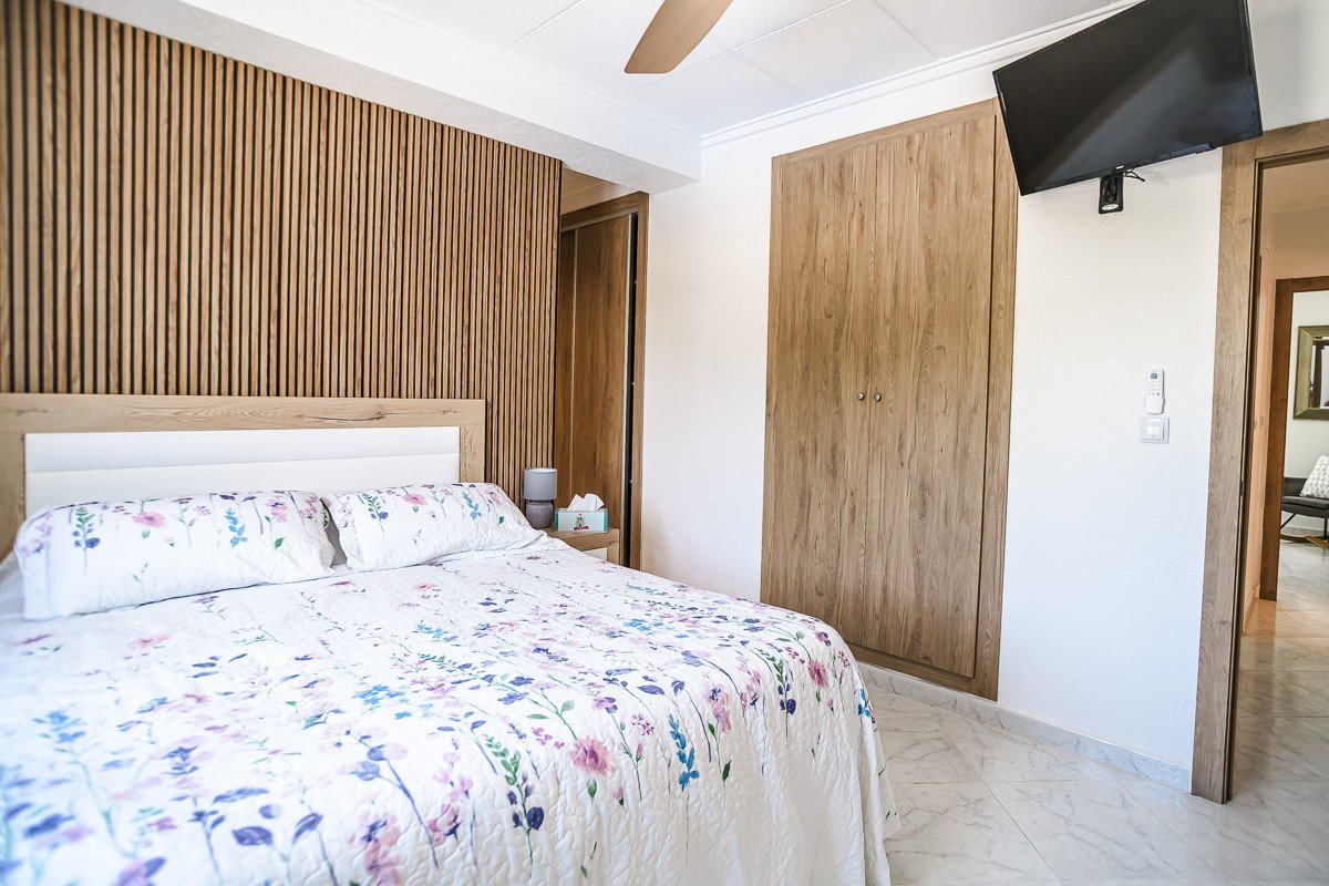 Villa andaluza exclusiva con piscina privada en La Marina - lujo bajo el sol español