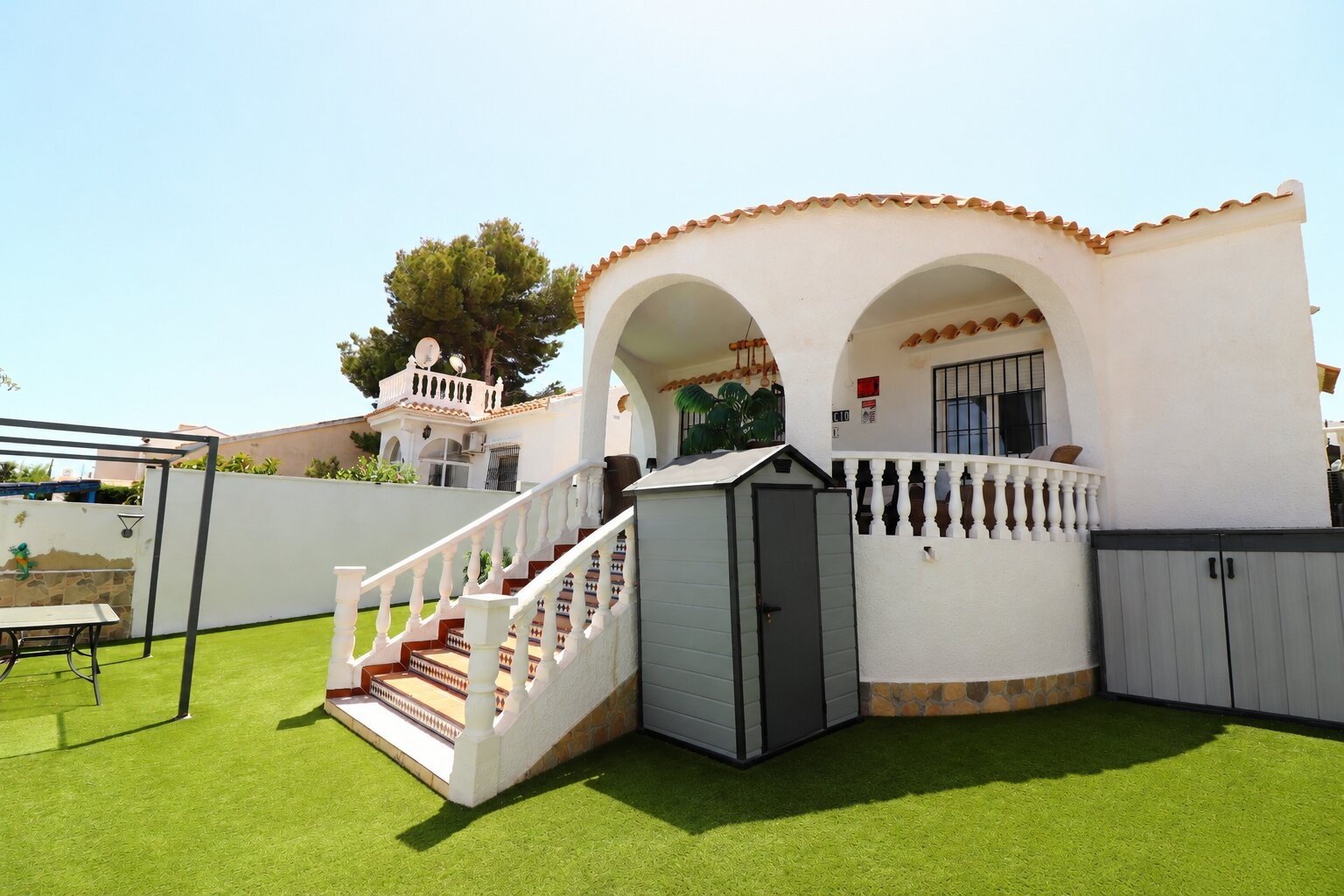 Orihuela Costa: Villa independiente de 2 dormitorios y 1 baño en Las Filipinas Orihuela Costa: Villa independiente de 2 dormitorios y 1 baño en Las Filipinas