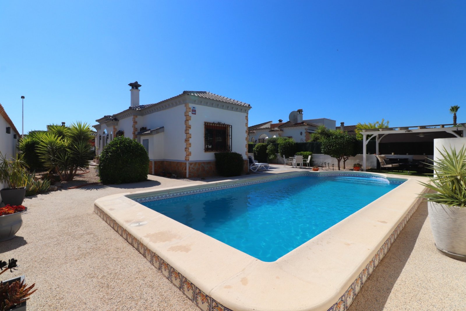 Formentera del Segura: Villa de 3 dormitorios y 2 baños con piscina privada en Fincas de La Vega Formentera del Segura: Villa de 3 dormitorios y 2 baños con piscina privada en Fincas de La Vega