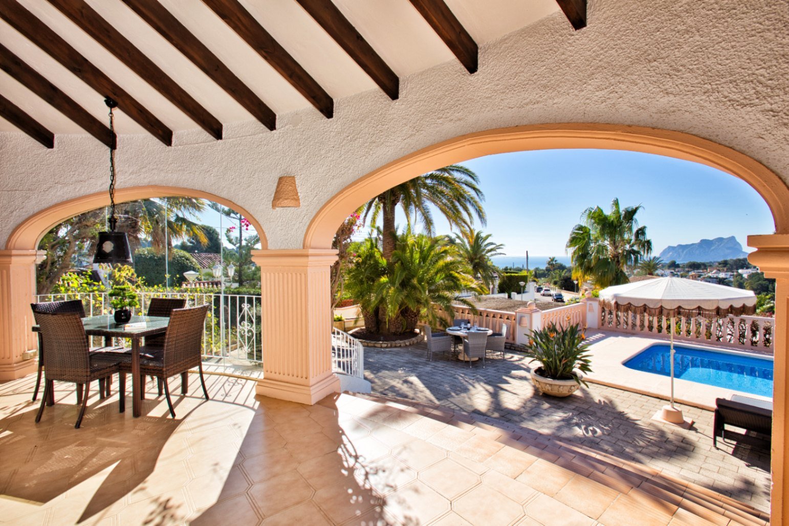 Villa independiente con vistas al mar, piscina y 3 dormitorios en San Jaime