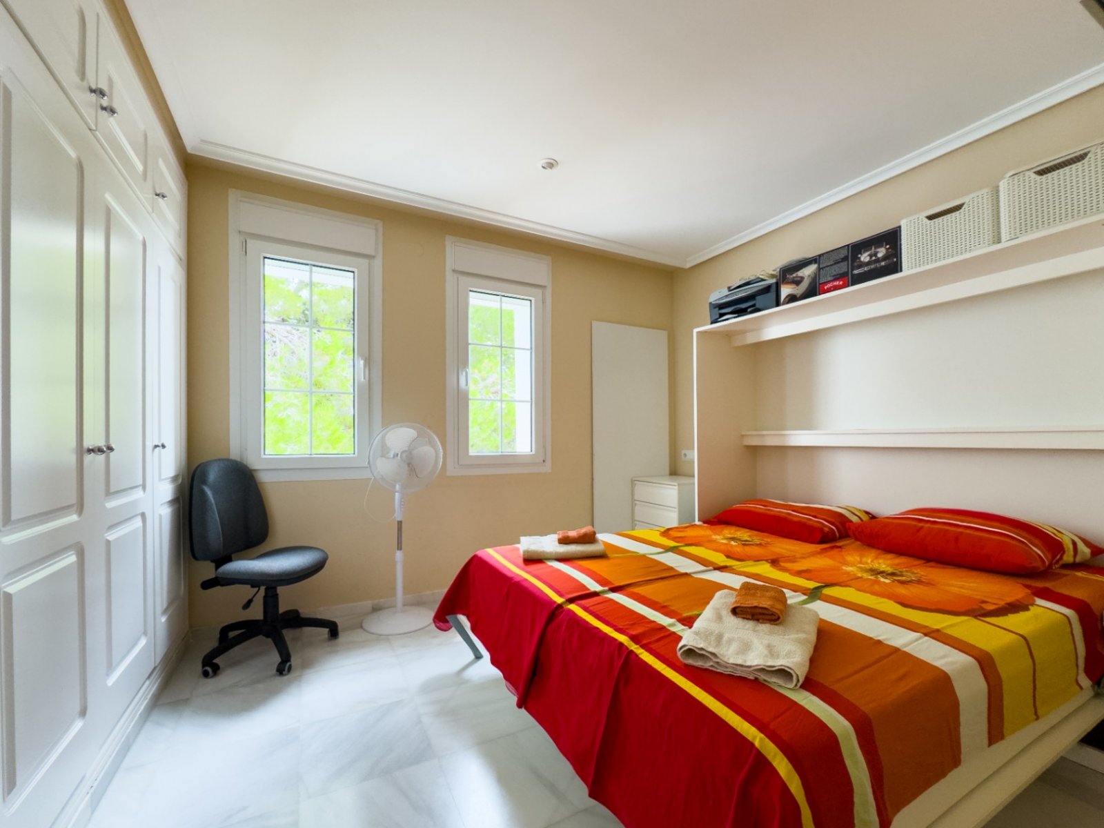 Apartamento con Gran Terraza y Vistas al Mar en Altea Hills