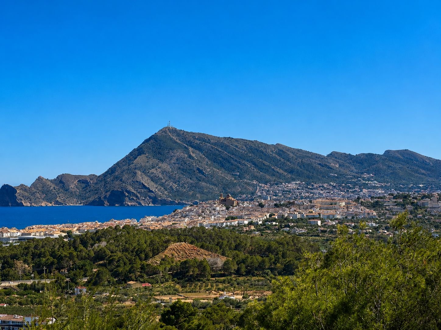 Excepcional Villa de Lujo con vistas panorámicas en una ubicación superb cerca del campo de golf de Altea