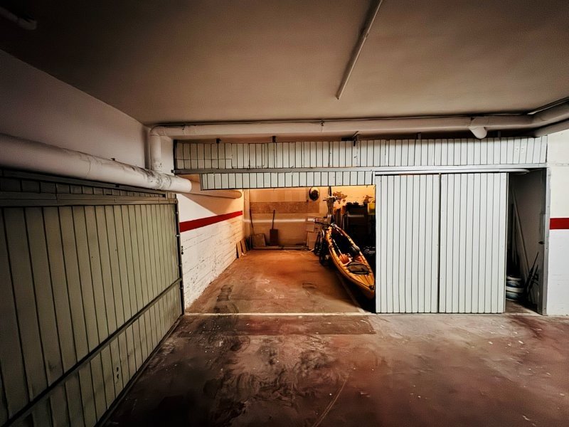 Apartamento en planta baja con 2 dormitorios, 1 baño, parking privado y piscina comunitaria