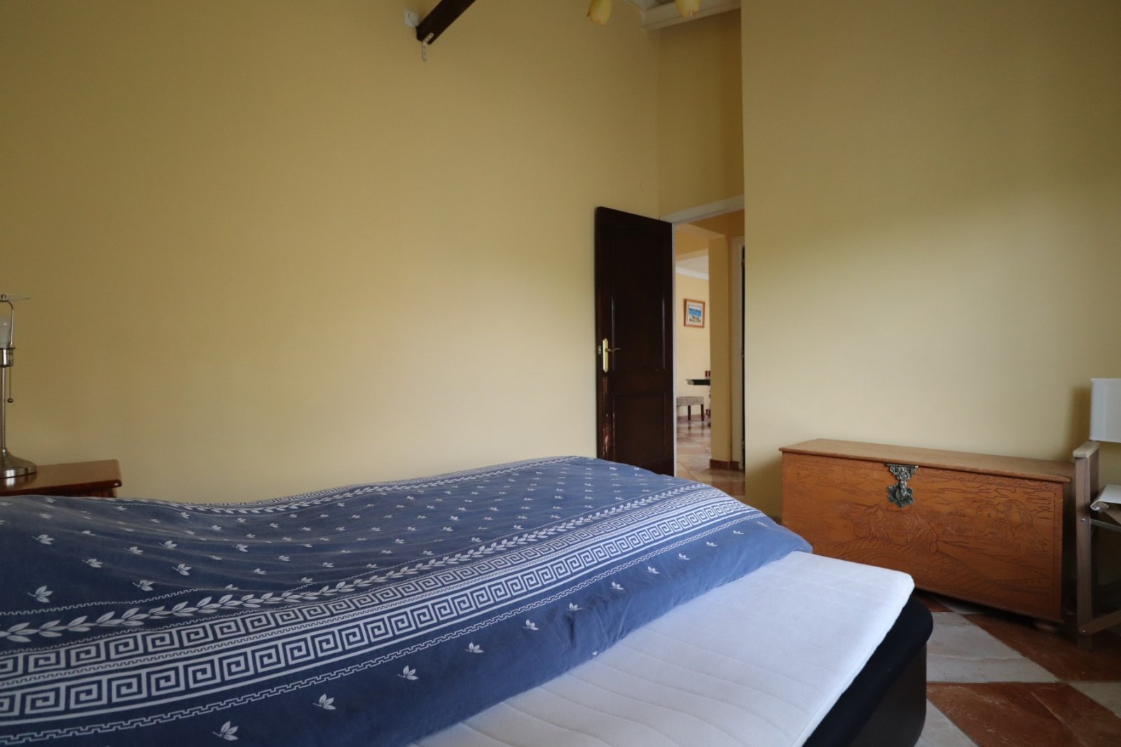 Villa rural independiente de 4 dormitorios y 2 baños con piscina privada en Heredades