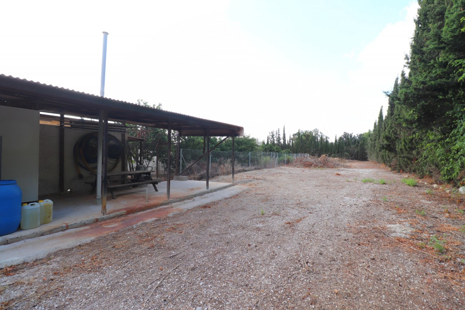 Villa rural independiente de 4 dormitorios y 2 baños con piscina privada en Heredades