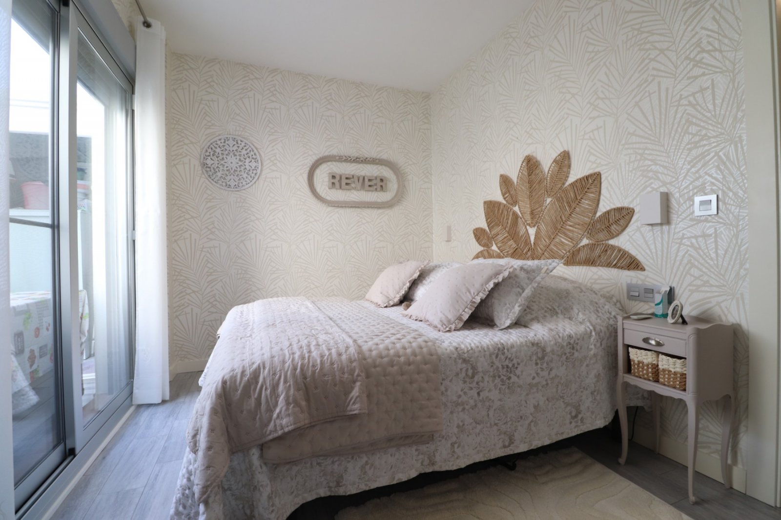 Moderna vivienda adosada de 3 dormitorios, 2 baños y piscina privada en Daya Vieja