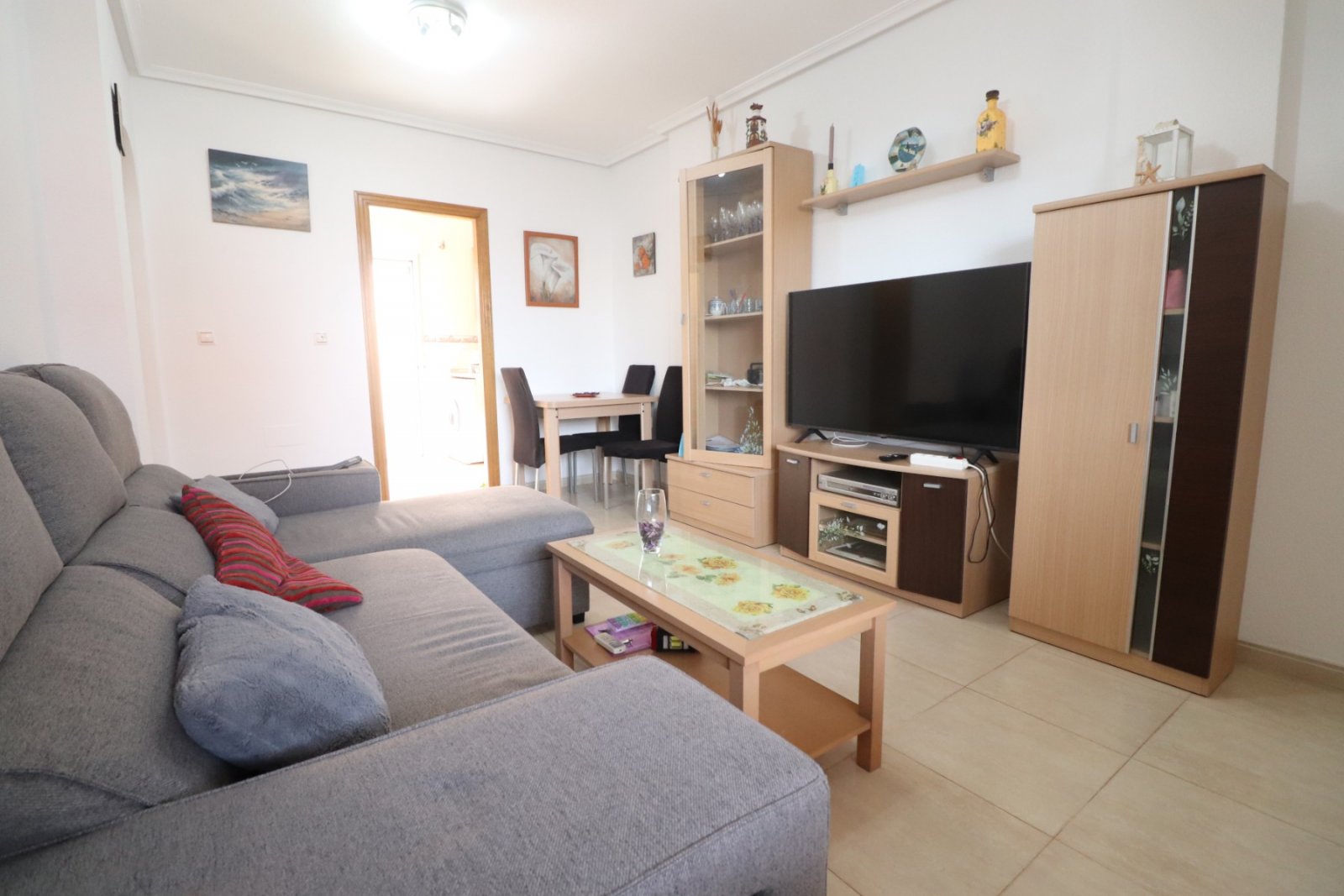 Apartamento de dos dormitorios en planta baja en Los Altos