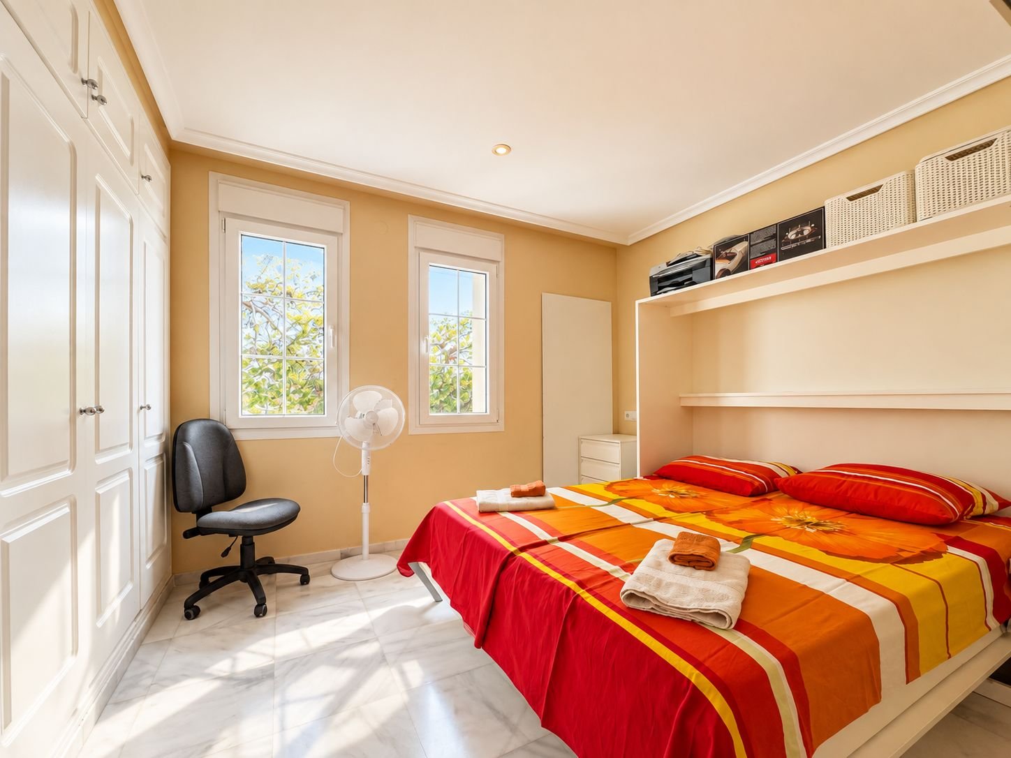 Apartamento con Gran Terraza y Vistas al Mar en Altea Hills