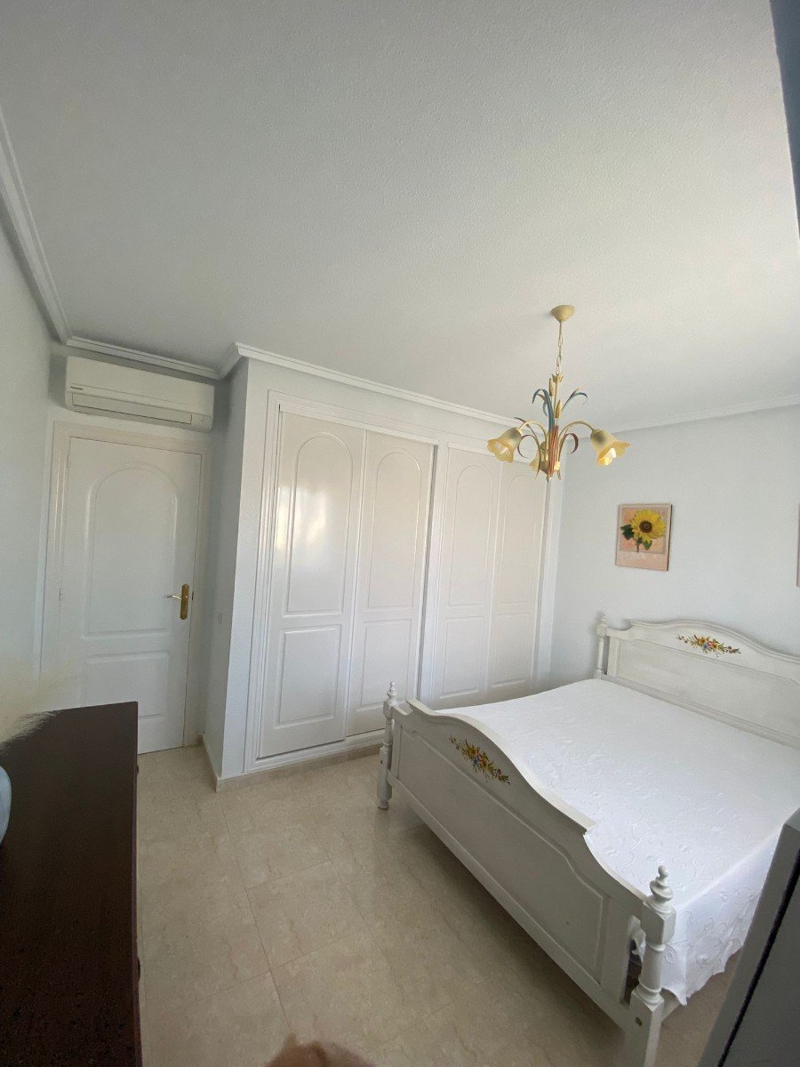 Villa Independiente con Piscina Privada y Solárium en Doña Pepa