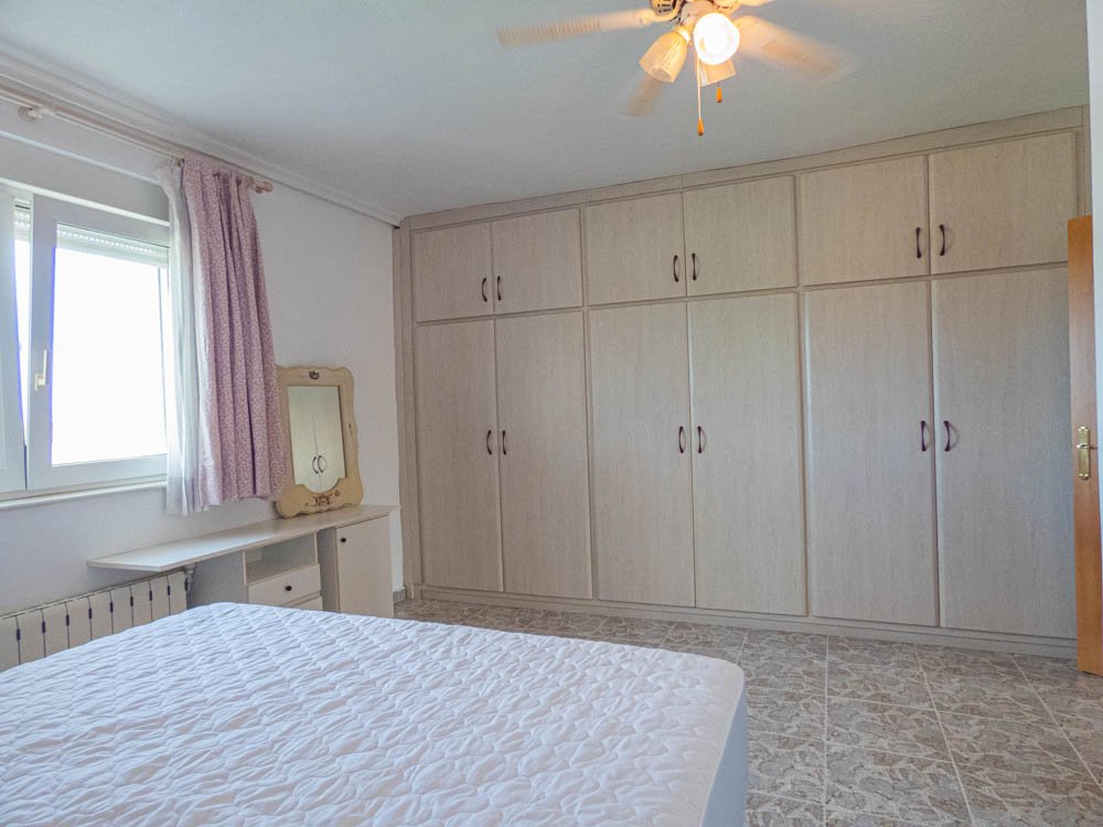 Preciosa villa rural renovada con 7 dormitorios, 7 baños, aire acondicionado, calefacción central, garaje doble y piscina privada climatizada