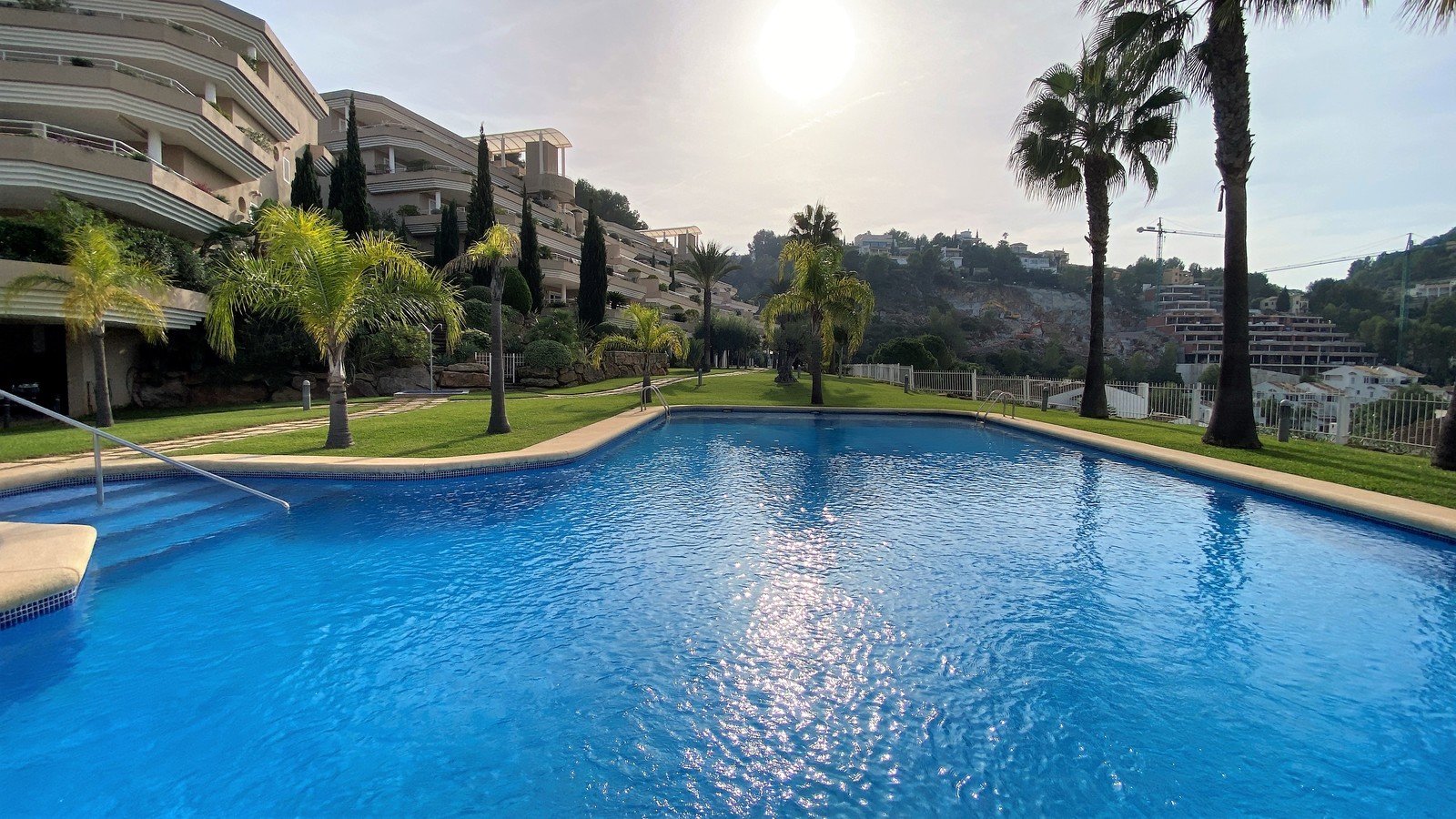 Appartement d‘une chambre à coucher dans le meilleur emplacement de La Sella avec piscine et vue sur la mer