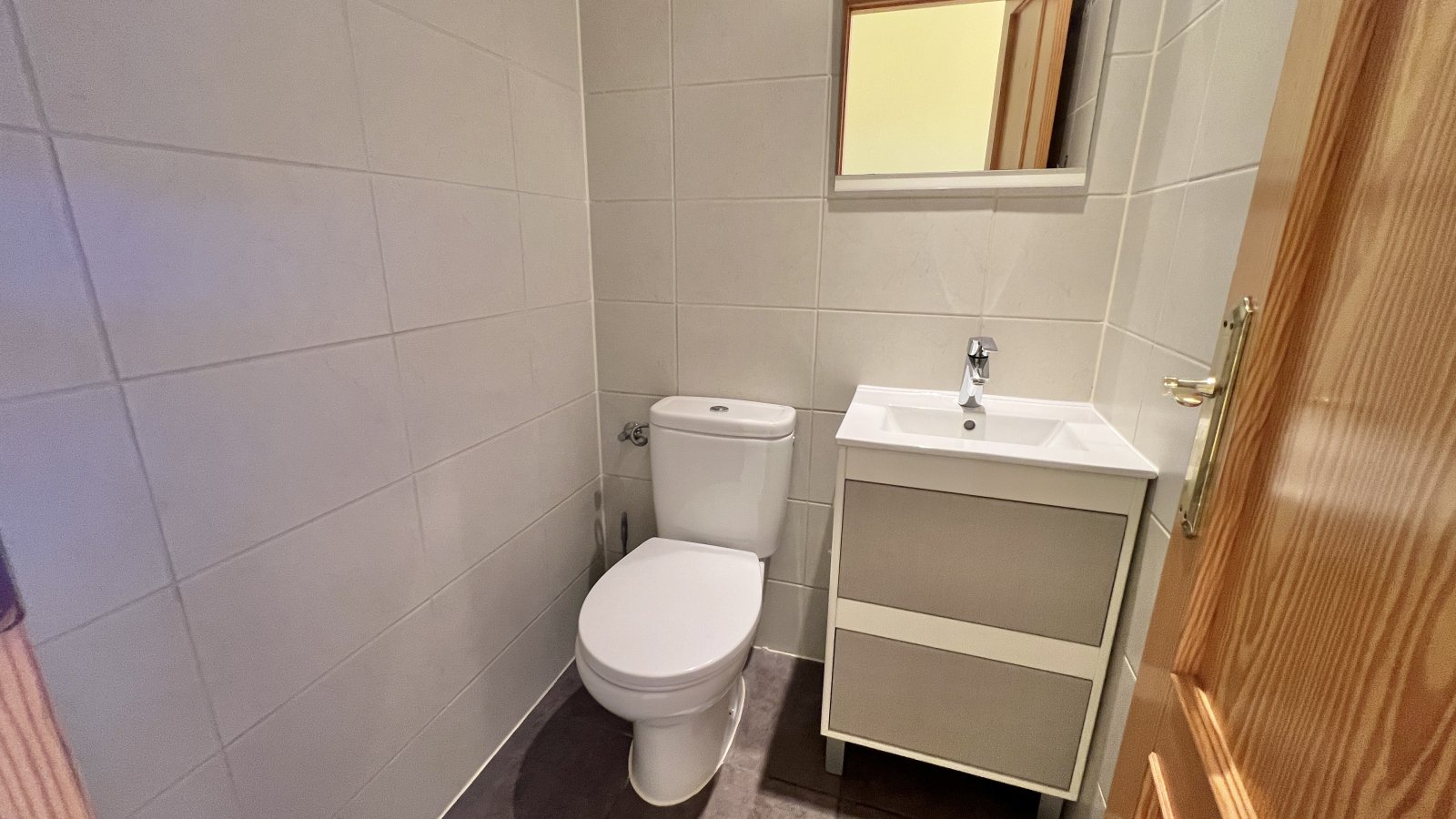 Superbe appartement de 3 chambres dans un beau complexe en bord de mer