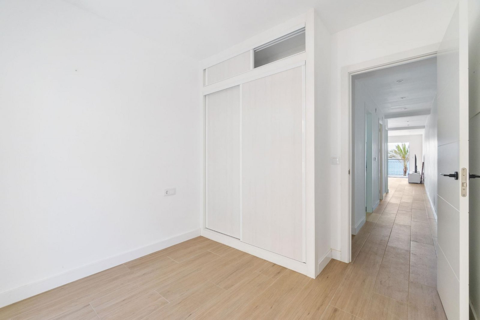 Spektakuläre renovierte Wohnung mit Meerblick
