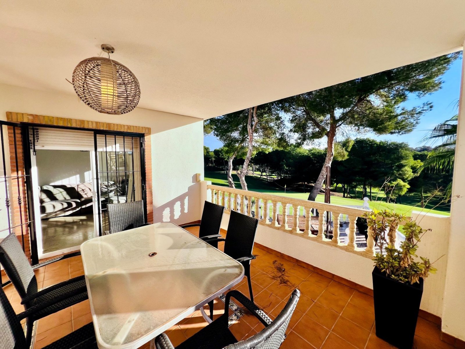 Villa avec piscine privée et vue spectaculaire sur le golf dans Las Ramblas de Campoamor