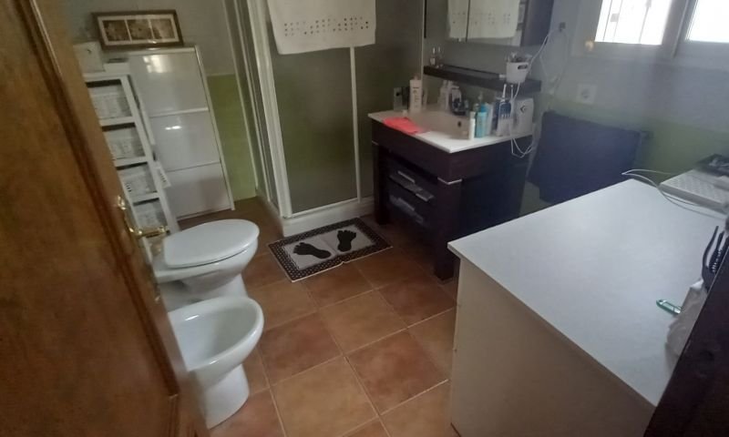 Villa avec 3 chambres, 2 salles de bains, piscine privée et terrasse sur le toit avec vue sur la mer