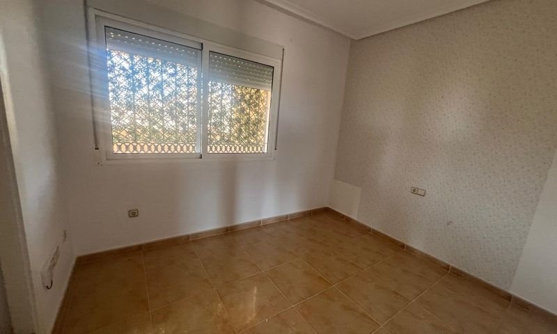 Penthouse-Wohnung mit 2 Schlafzimmern, 2 Bädern und Gemeinschaftspool