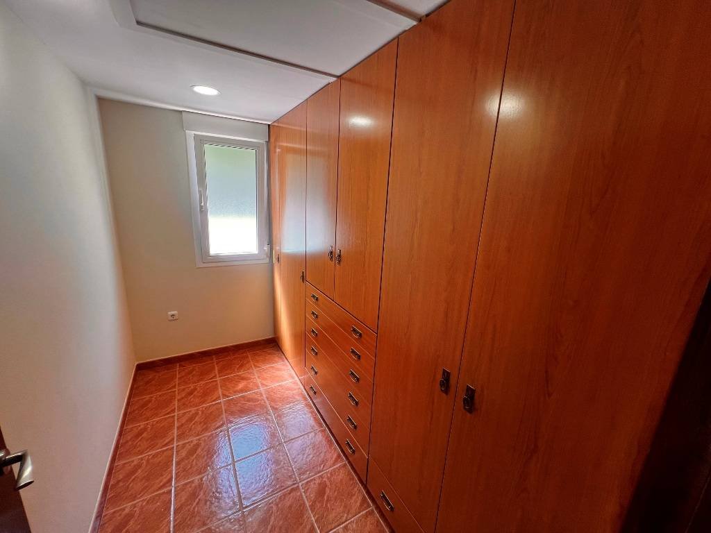 Villa mit 6 Schlafzimmern, 5 Bädern und Privatpool nur 5 Minuten vom Stadtzentrum