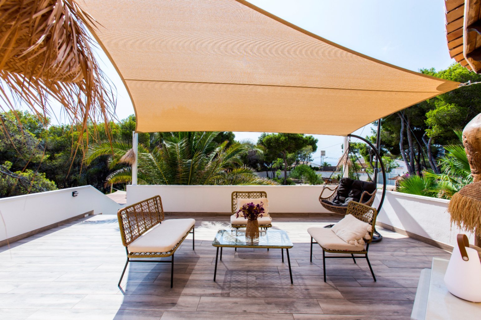 Villa individuelle composée de deux appartements et à quelques pas de la mer