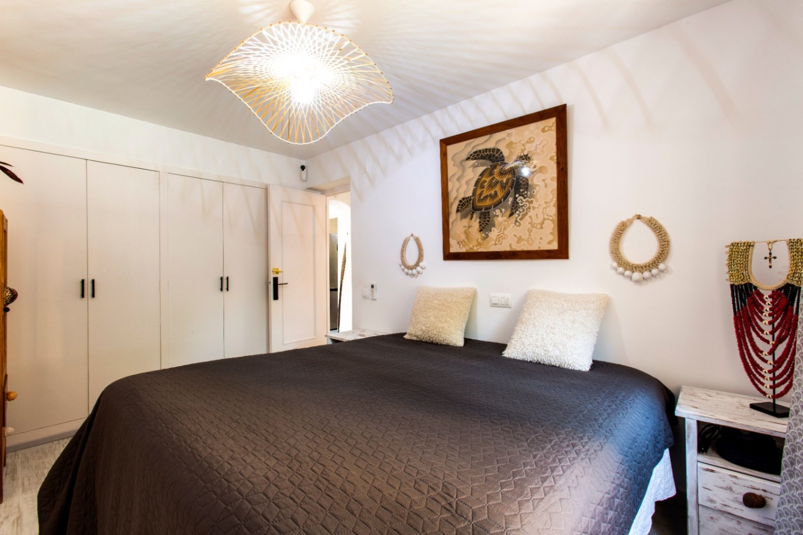 Villa individuelle composée de deux appartements et à quelques pas de la mer