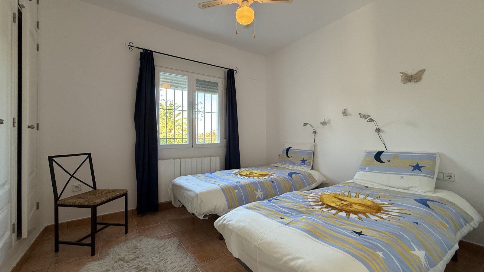 Maison de plain-pied ensoleillée à Monte Pego avec piscine et terrasse