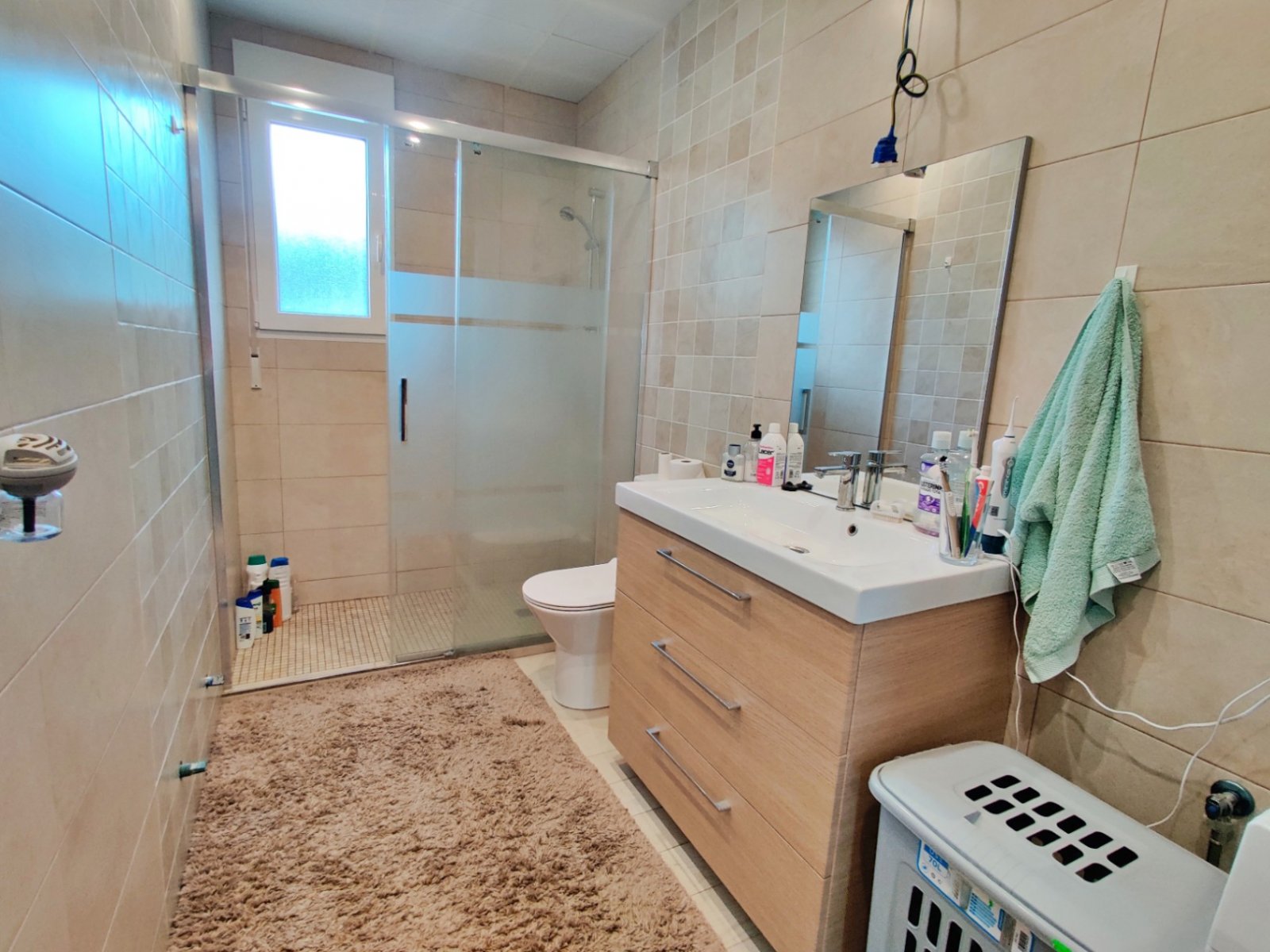 Villa avec 2 appartements séparés, piscine et vue sur la mer