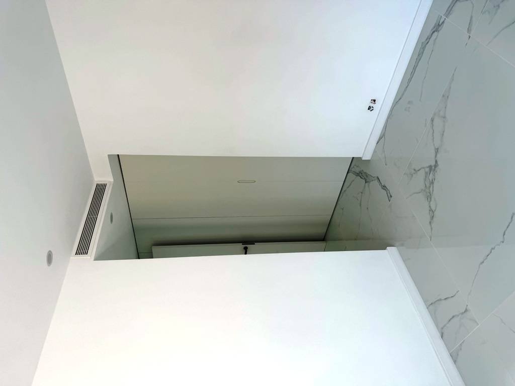 Villa entièrement rénovée en bord de mer - avec vue sur la mer et la côte !