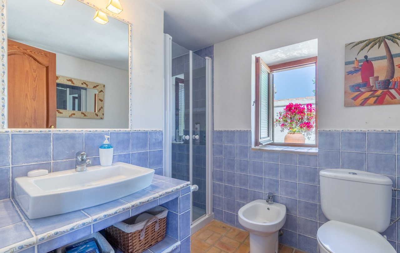 Magnifique propriété rustique de style valencien traditionnel, dotée de tous les détails luxueux