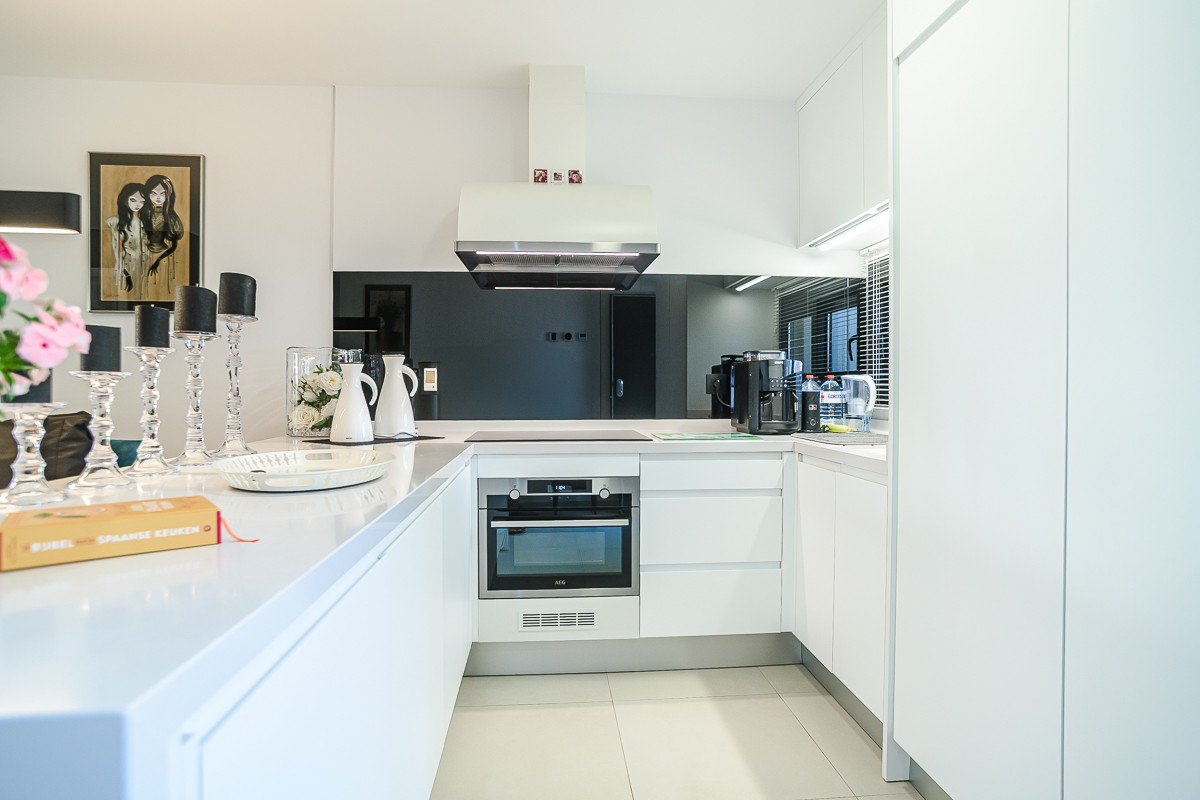 Appartement au rez-de-chaussée avec 2 chambres, 2 salles de bain, jardin privé et piscine communautaire dans le golf de Lo Romero