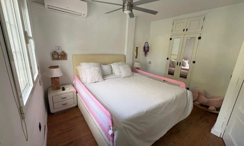 Maison indépendante de style rustique-moderne avec piscine privée, jacuzzi et cave