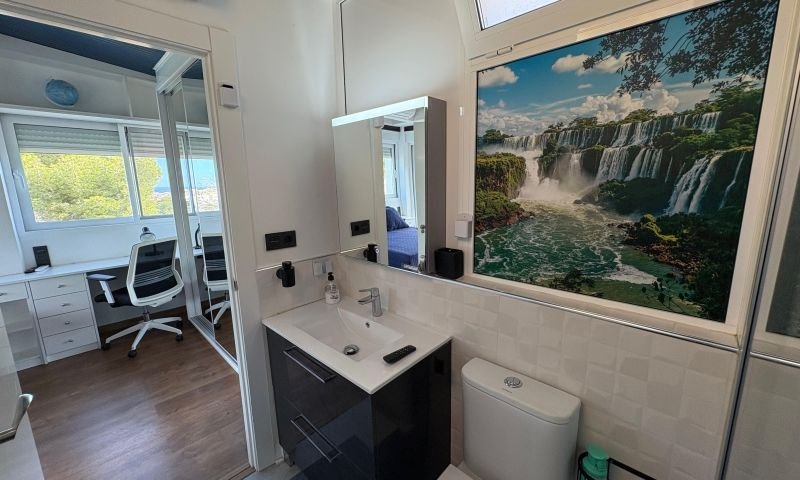 Maison indépendante de style rustique-moderne avec piscine privée, jacuzzi et cave