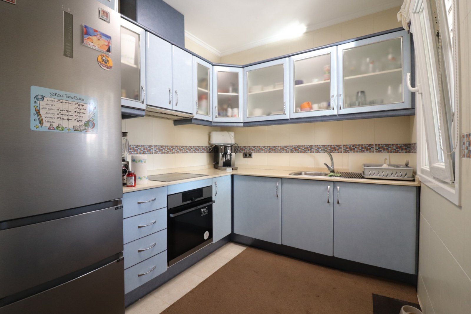 Villa mit 3 Schlafzimmern, 3 Bädern und Privatpool in Monte Azul