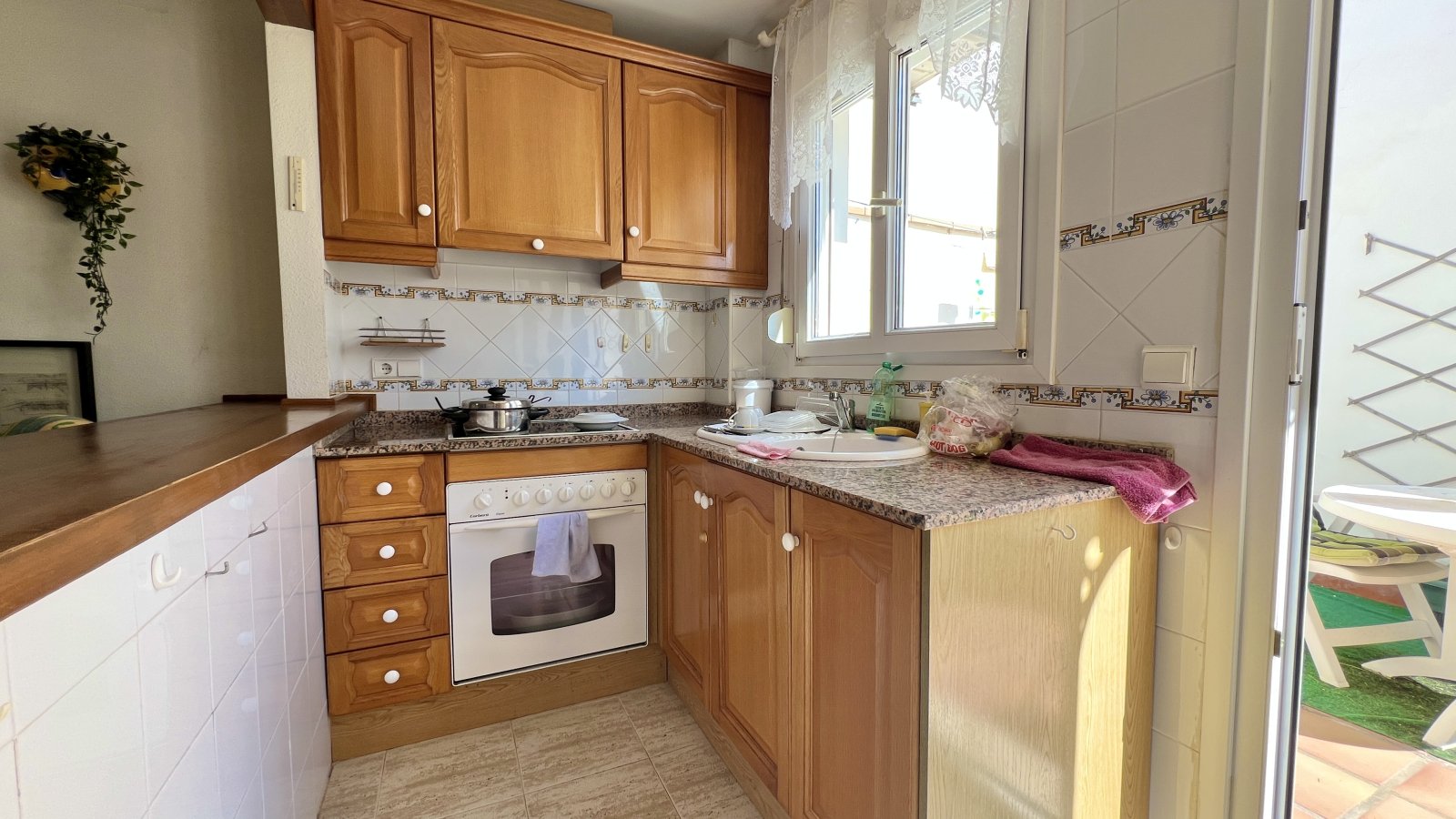 Superbe maison jumelée avec 3 chambres et 2 salles de bains