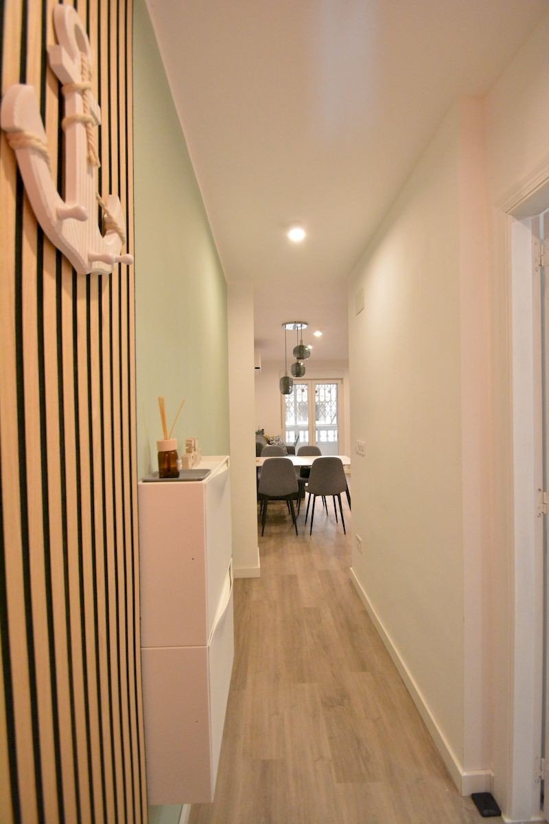Appartement rénové au rez-de-chaussée à seulement 200 m de la plage