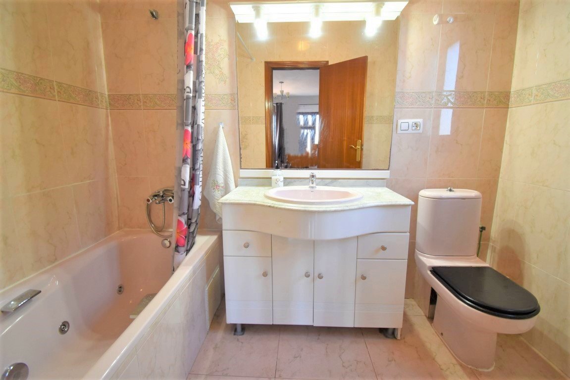 Impressionnante villa de 6 chambres avec piscine privée