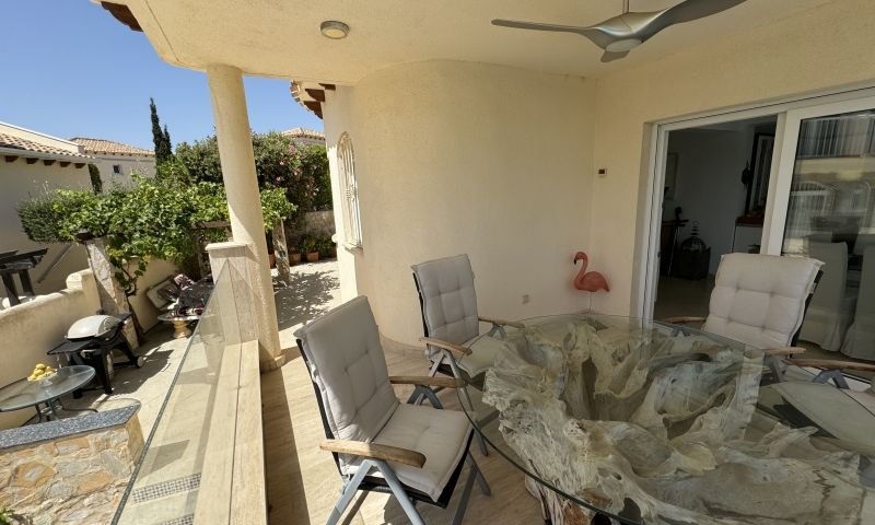 Freistehende Villa mit privatem Pool, Garage und herrlicher Aussicht am Golfplatz Las Ramblas