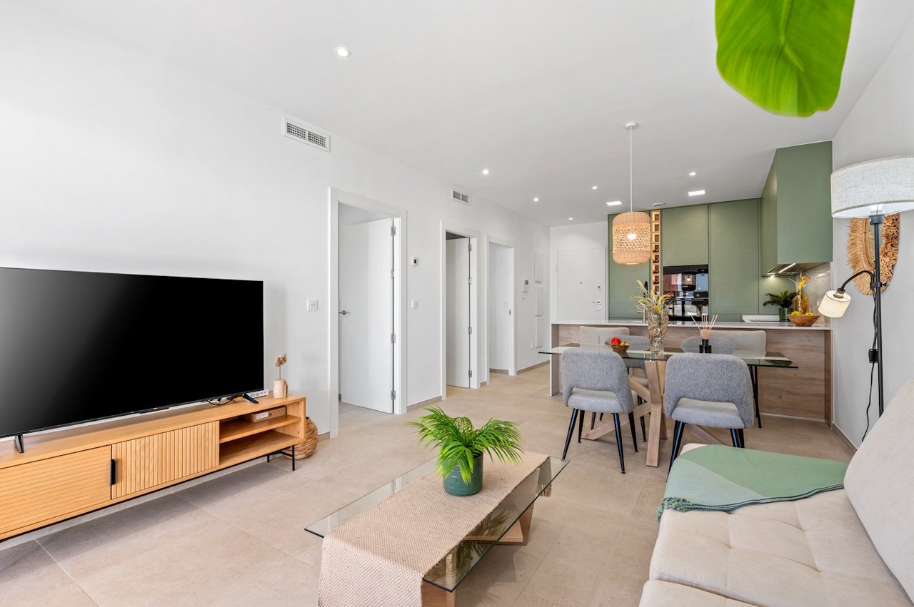 Appartements de 2 chambres et 2 salles de bains avec parking privé et piscine commune dans le complexe La Serena Golf