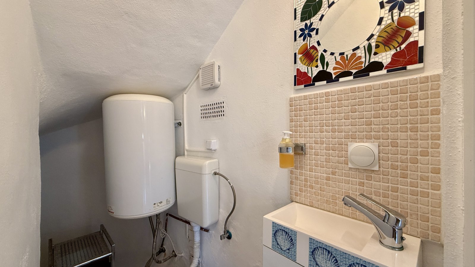 Maison mitoyenne très bien entretenue avec 3 chambres dans le complexe de vacances populaire El Palmar avec une grande piscine