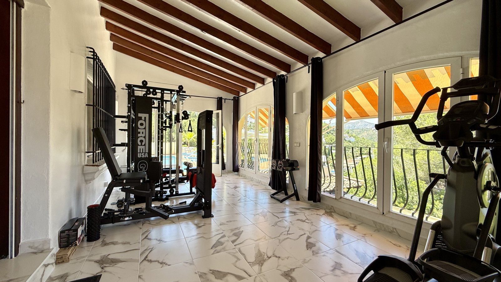 Exklusive Villa mit Pool und hochwertiger Ausstattung in Monte Pego