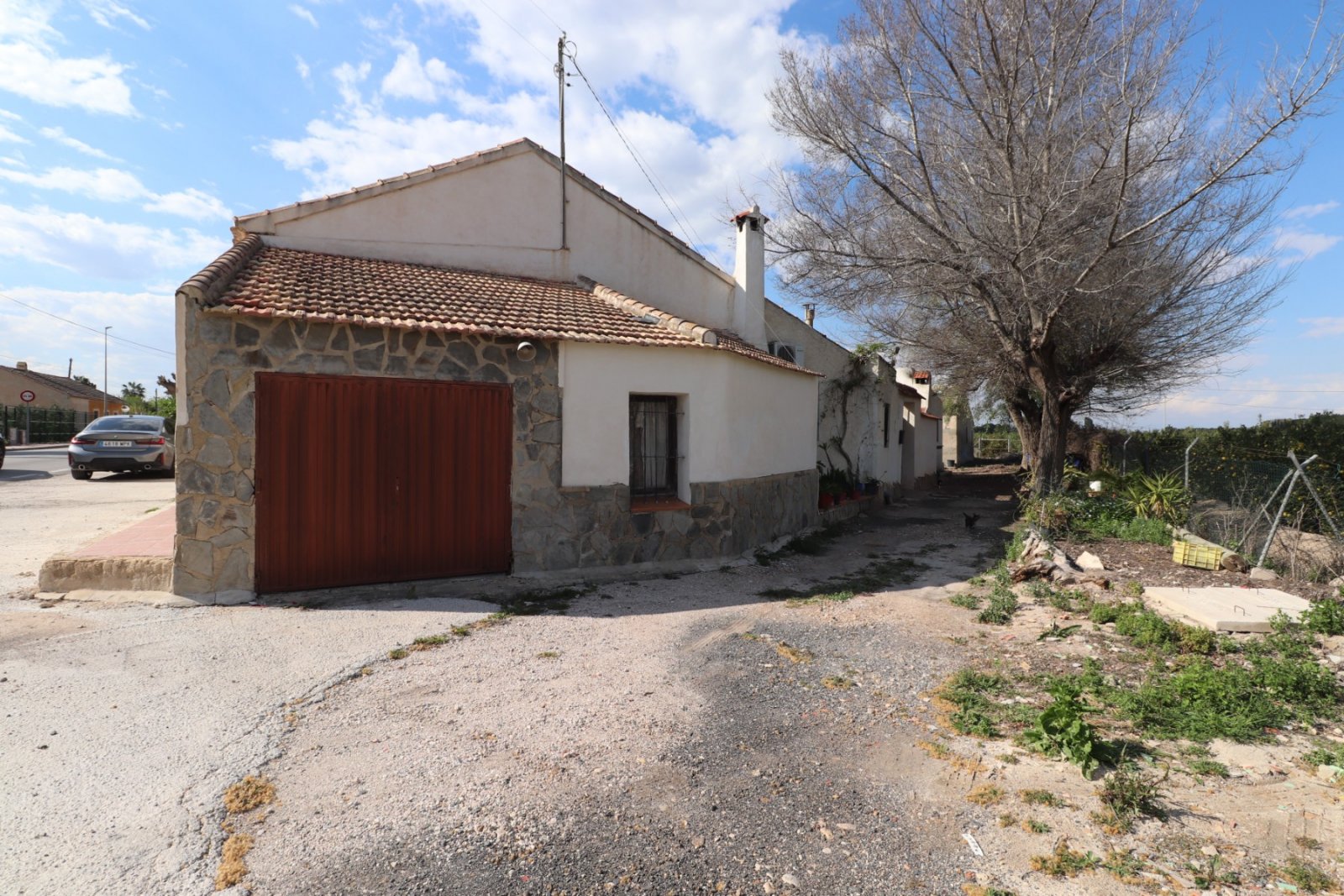 Freistehendes Haus mit 5 Schlafzimmern, 2 Bädern, Garage und schönem Ausblick
