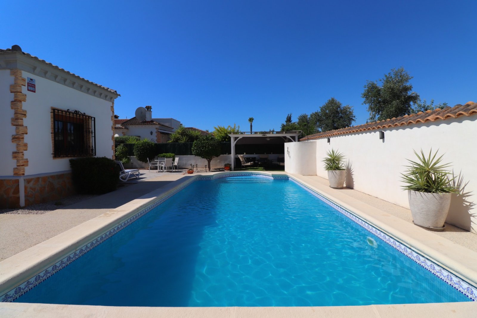 Villa de 3 chambres, 2 salles de bains et piscine privée à Fincas de La Vega